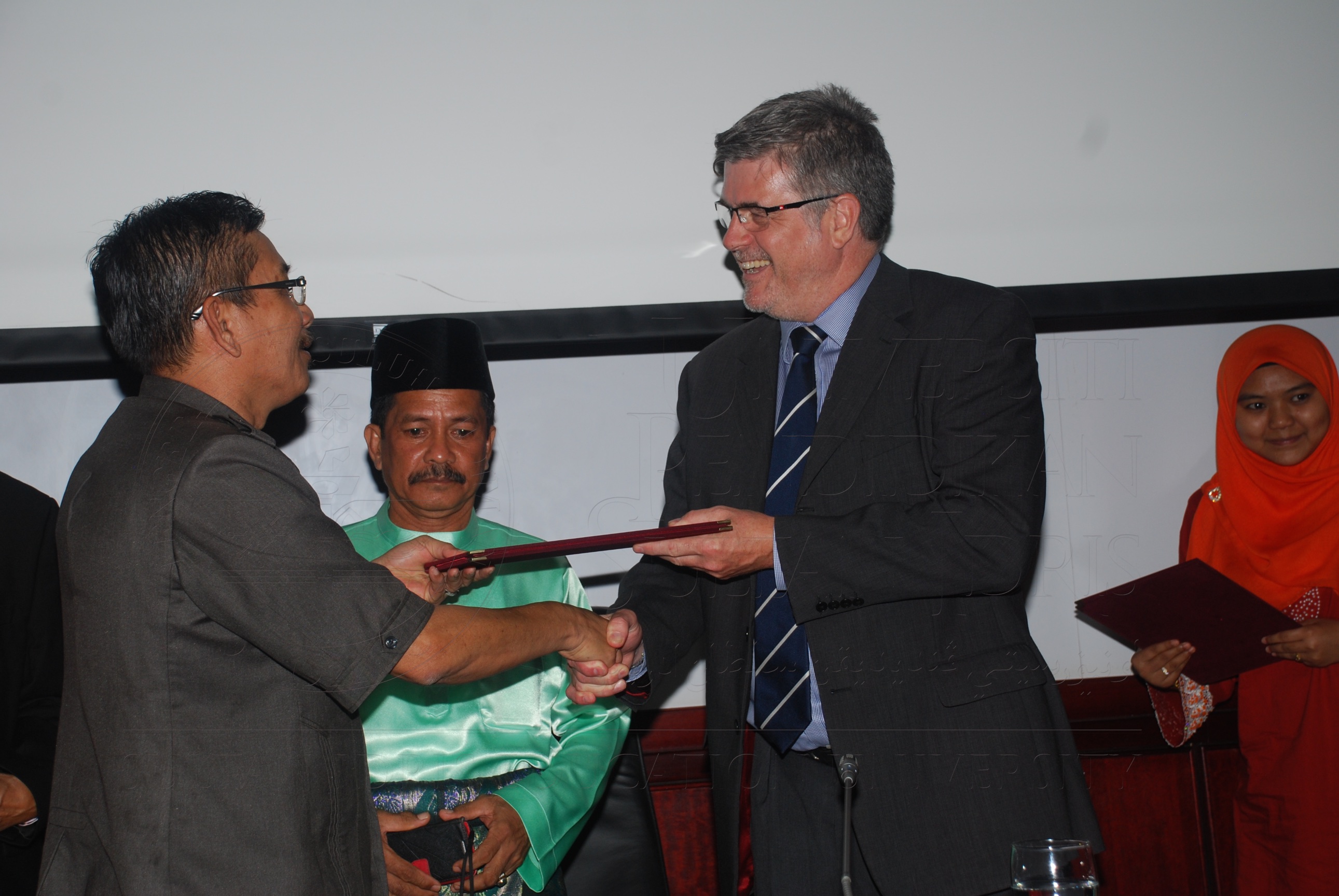 PRO15 134 LOI DSC 0662